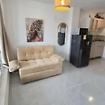 1L5 Apartamento En Cartagena Cerca Al Mar Con Aire Acondicionado Y Wifi